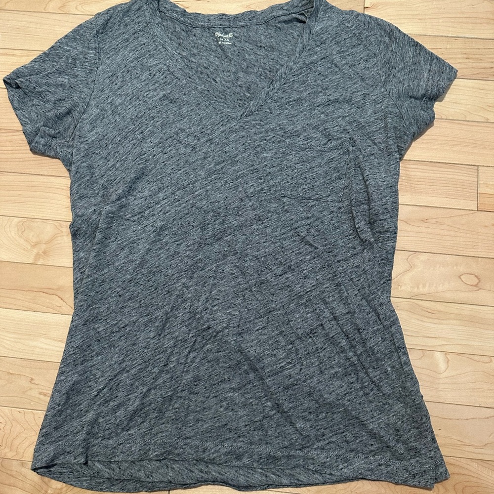 Madewell Women’s XXS Heathered grey v neck t- shirt